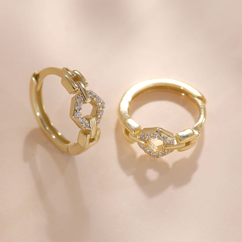 Chain Linked Huggies Earring