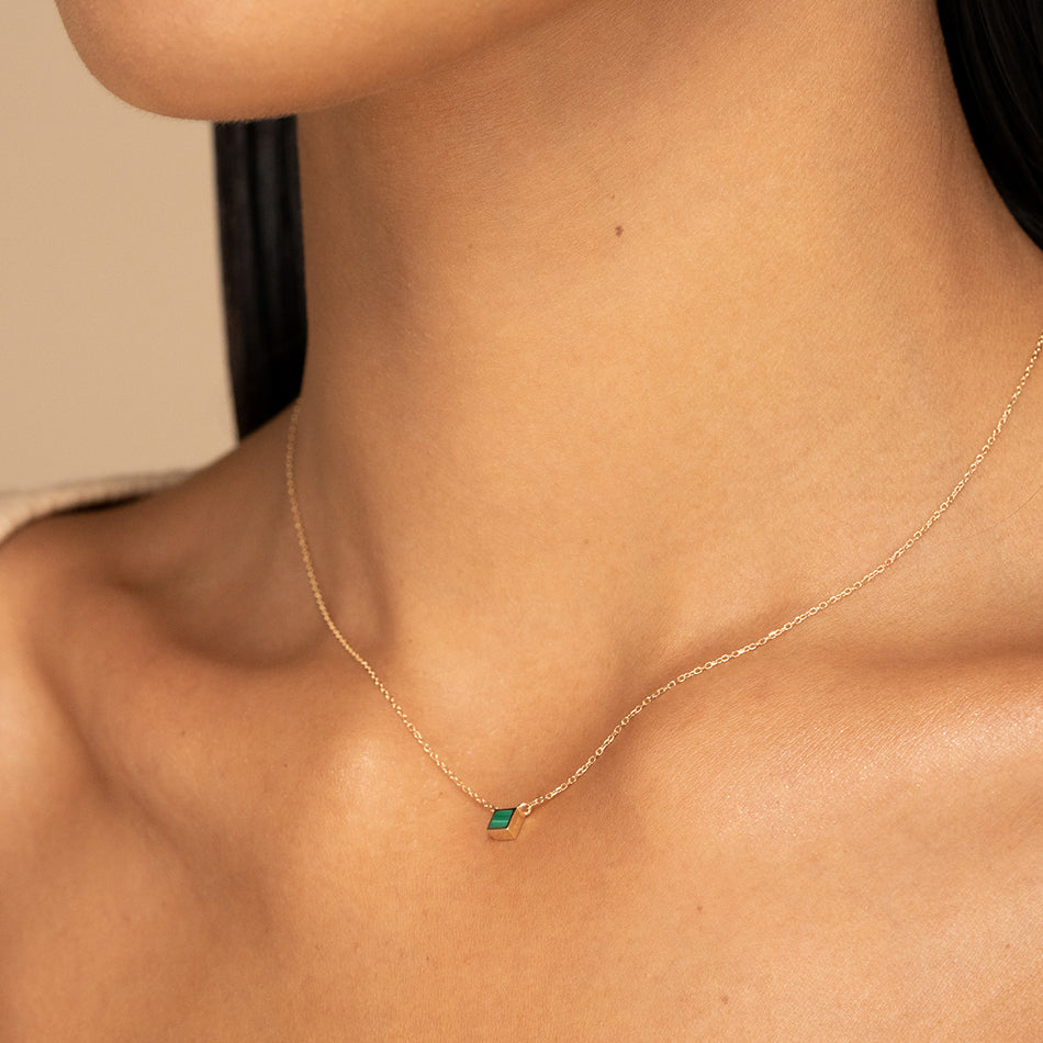 Elegant Malachite Square Necklace