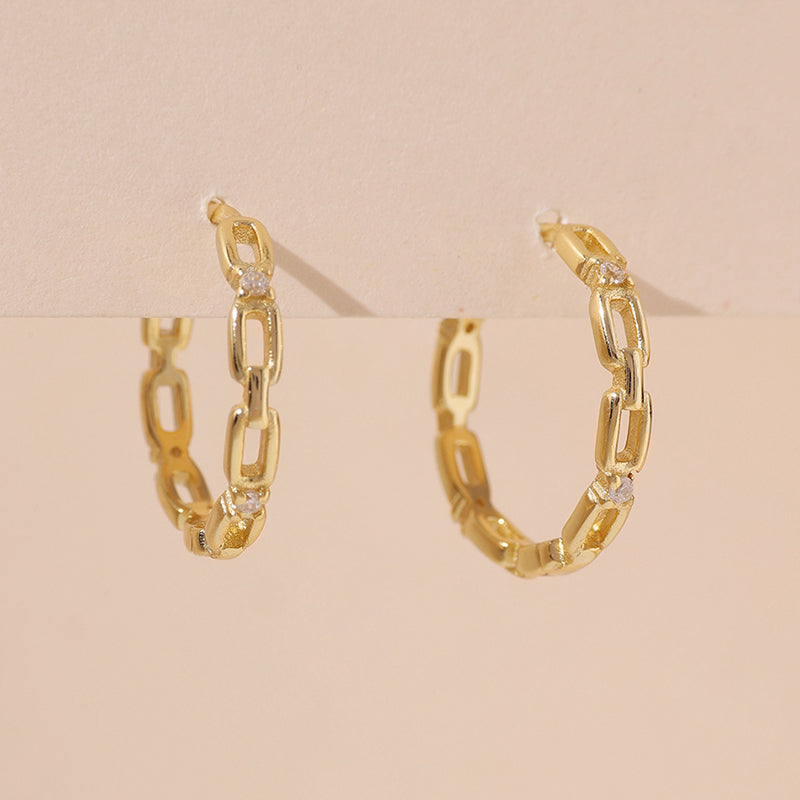 Chain Huggies Hoop Earring