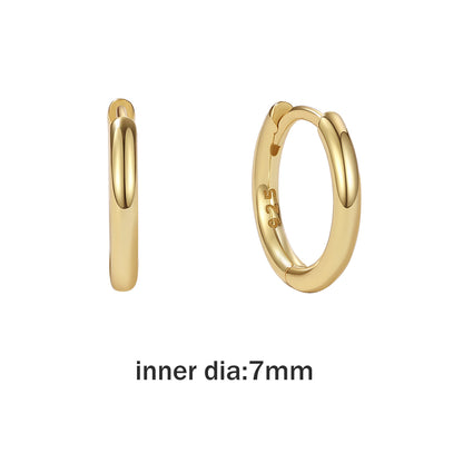 Tinty Smooth Huggie Hoop Earrings